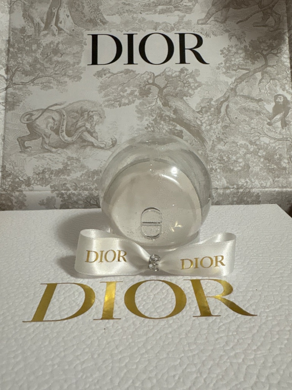 Dior mini Snowglobe - Picture 4 of 6